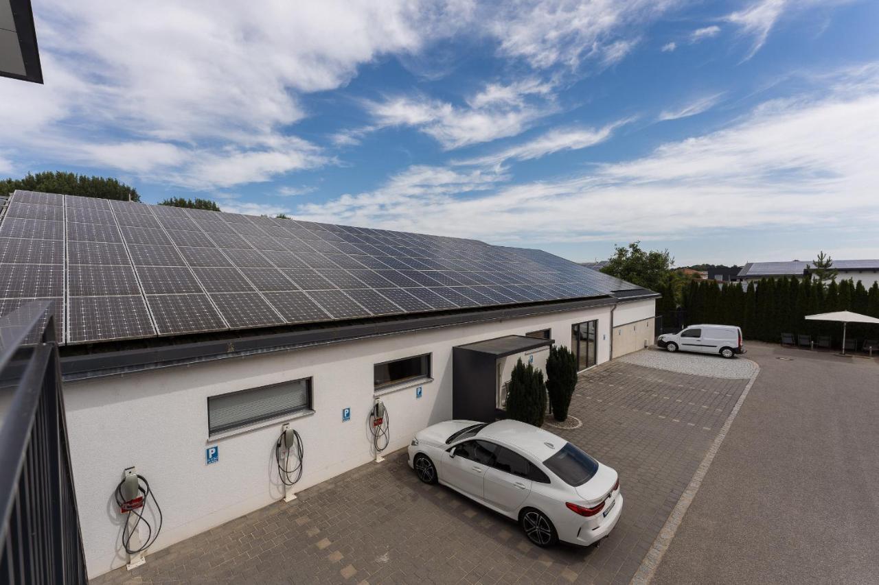 Aparthotel Nah Dran Dingolfing Exteriér fotografie